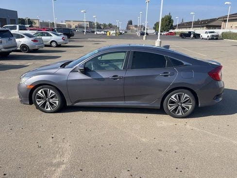 Used 2017 Honda Civic EX-T image 8