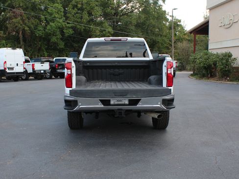 Used 2022 Chevrolet Silverado 2500 W/T w/ WT Safety Package image 13