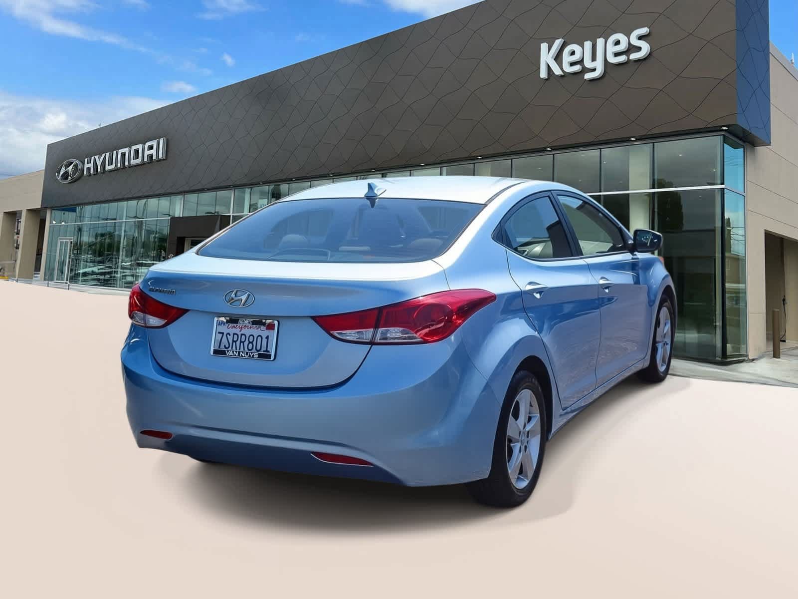 Used 2012 Hyundai Elantra GLS w/ Preferred Pkg 3 FWD image 4