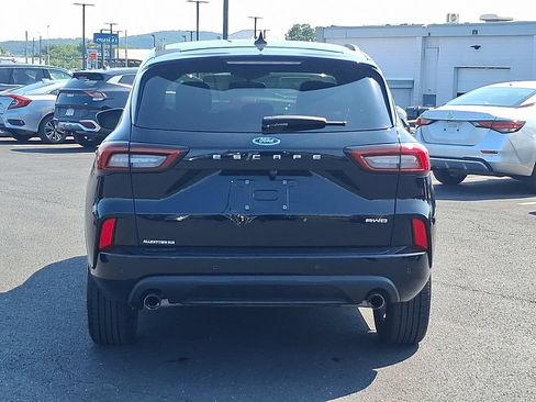 Used 2023 Ford Escape ST-Line w/ Tech Pack #1 AWD/4WD image 5