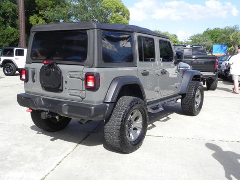 Used 2018 Jeep Wrangler Unlimited Sport S AWD/4WD image 4