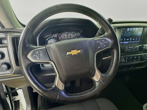 Used 2019 Chevrolet Silverado 1500 LT AWD/4WD image 12