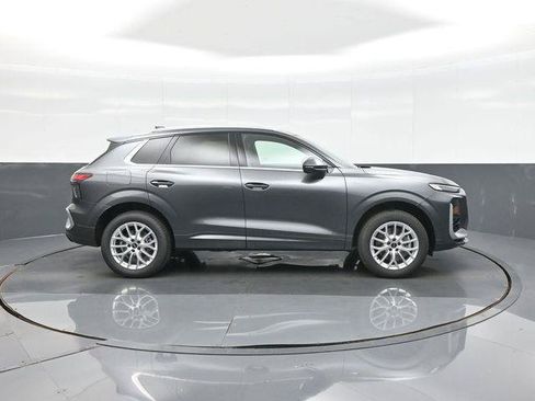 Used 2026 Audi Q3 quattro 2.0T AWD/4WD image 8