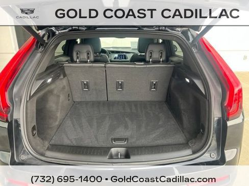 Certified 2023 Cadillac XT4 Luxury w/ Cold Weather Package AWD/4WD image 11