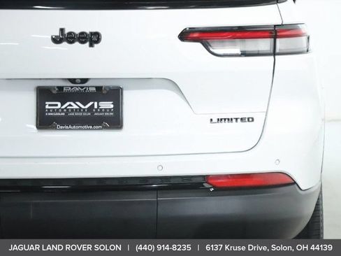 Used 2022 Jeep Grand Cherokee L Limited w/ Luxury Tech Group II AWD/4WD image 47