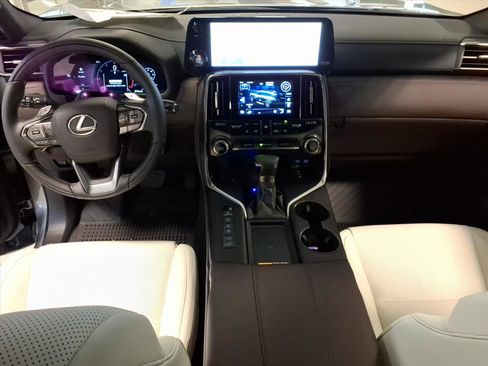 New 2026 Lexus LX 600 4WD w/ Luxury Package image 10