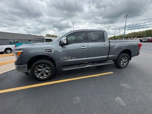 Used 2017 Nissan Titan SL w/ Texas Titan Edition AWD/4WD image 3