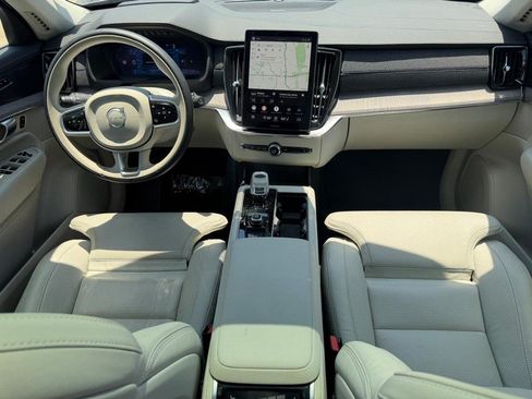 Certified 2026 Volvo XC90 B6 Ultra AWD/4WD image 13