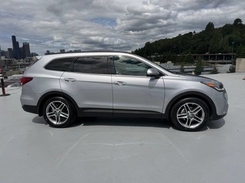 Used 2018 Hyundai Santa Fe AWD w/ SE Ultimate Tech Package 03 image 2