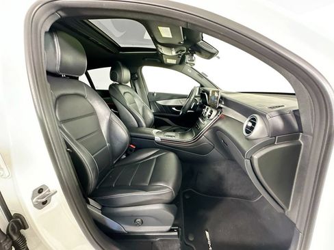 Certified 2022 Mercedes-Benz GLC 300 4MATIC Coupe image 27