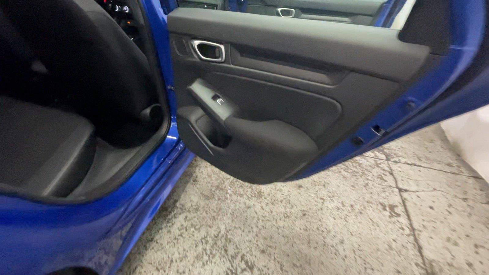 Certified 2024 Honda Civic Sport image 23