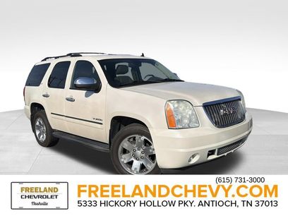 Used 2011 GMC Yukon SLT w/ SLT Chrome Package