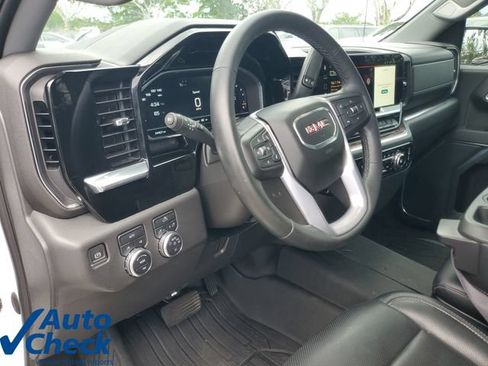 Used 2023 GMC Sierra 1500 Elevation w/ LPO, Elevation Black Package AWD/4WD image 18