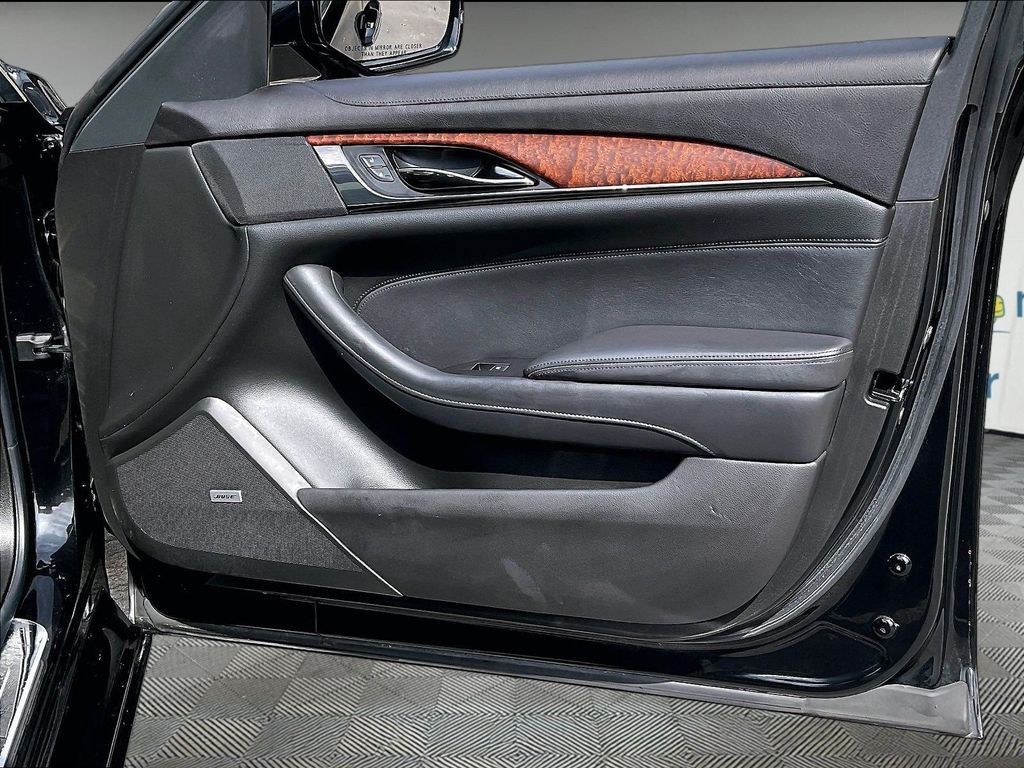 Used 2019 Cadillac CTS Luxury AWD/4WD image 25