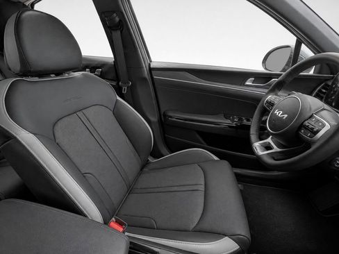 Certified 2025 Kia K5 GT-Line AWD/4WD image 18