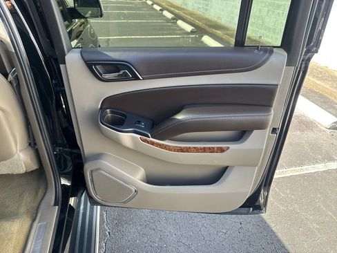 Used 2016 Chevrolet Suburban LTZ AWD/4WD image 43
