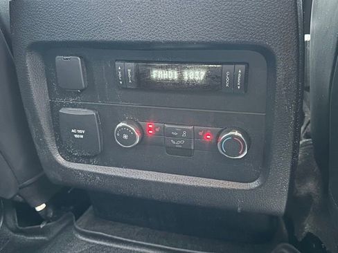 Used 2016 Lincoln Navigator Select image 29