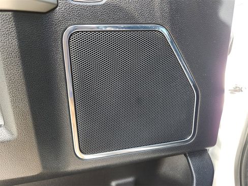 Used 2017 Ford F350 Lariat w/ Lariat Ultimate Package image 19