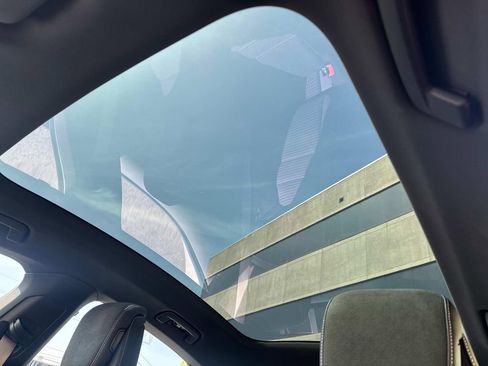 New 2025 Porsche Taycan 4S image 20