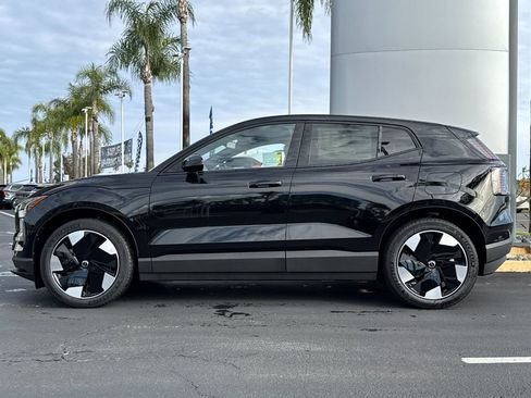 New 2026 Volvo EX30 Plus w/ Climate Package RWD image 2