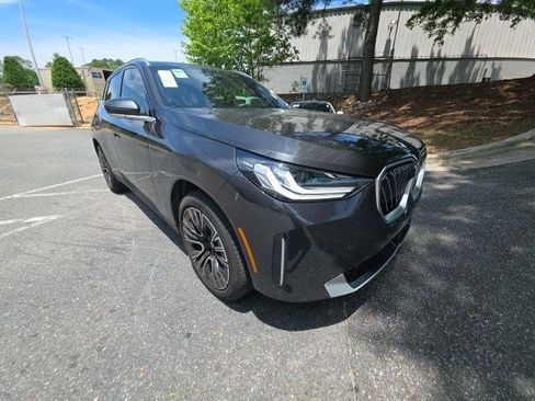 Used 2025 BMW X3 xDrive30i w/ Premium Package AWD/4WD image 4