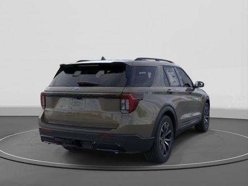 New 2026 Ford Explorer ST-Line RWD image 8