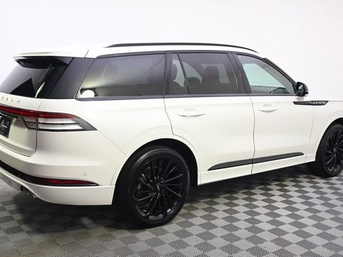 Used 2023 Lincoln Aviator Reserve w/ Jet Package AWD/4WD image 7