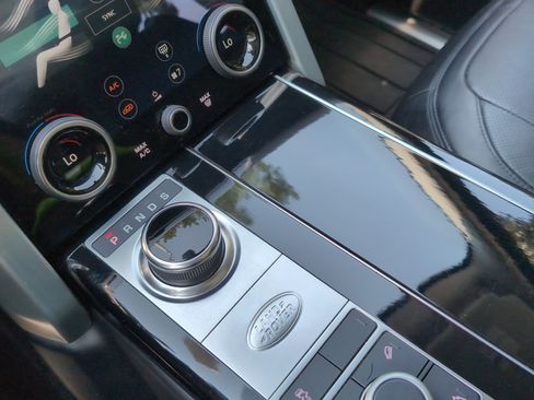 Used 2020 Land Rover Range Rover HSE AWD/4WD image 26