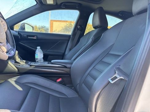 Used 2023 Lexus IS 350 F Sport image 8