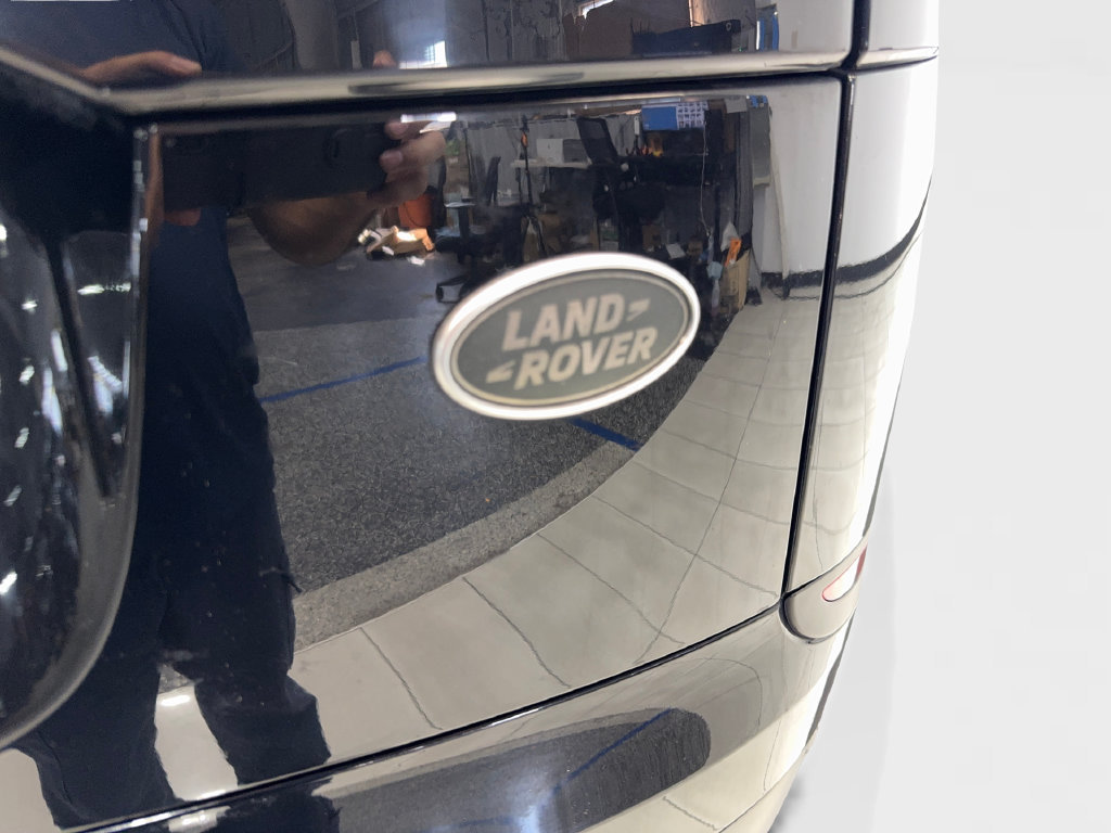 Used 2023 Land Rover Range Rover Velar S AWD/4WD image 25