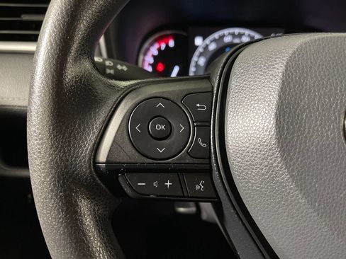 Certified 2025 Toyota RAV4 XLE FWD image 26