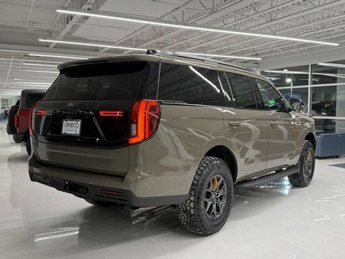 New 2026 Ford Expedition Tremor image 4