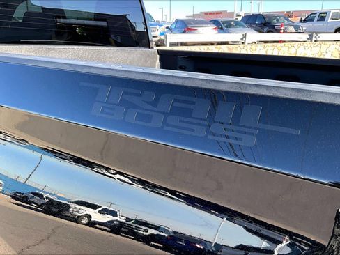 Used 2021 Chevrolet Silverado 1500 Custom Trail Boss w/ LPO, Dark Essentials Package image 29