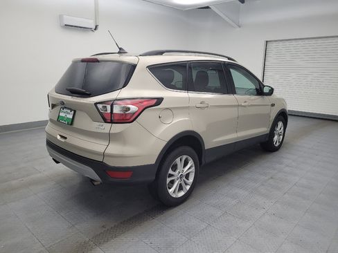 Used 2018 Ford Escape SE w/ SE Sync 3 Package image 10