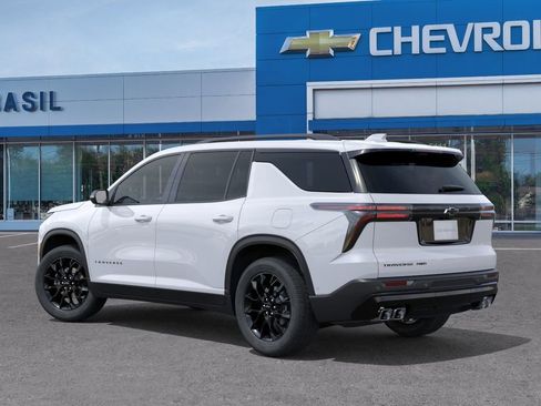 New 2026 Chevrolet Traverse LT w/ Midnight/Sport Edition AWD/4WD image 3