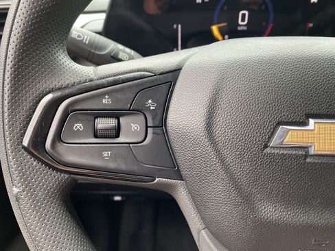 Used 2025 Chevrolet TrailBlazer LT AWD/4WD image 21