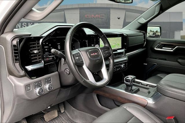 Certified 2023 GMC Sierra 1500 SLT w/ SLT Premium Package AWD/4WD image 12