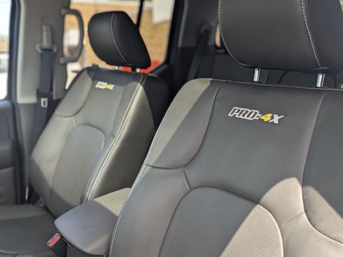 Used 2020 Nissan Frontier PRO-4X w/ Pro-4x Utility Package AWD/4WD image 20