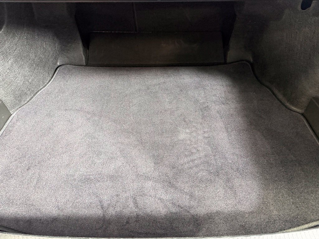 Used 2025 Toyota Camry SE w/ Convenience Package FWD image 19