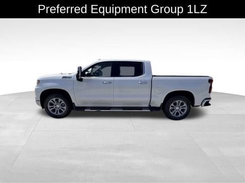 Certified 2025 Chevrolet Silverado 1500 LTZ AWD/4WD image 4