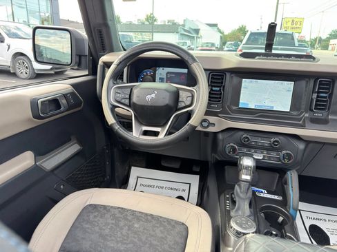 Used 2022 Ford Bronco Wildtrak AWD/4WD image 41