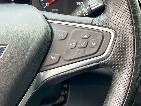 Used 2025 Chevrolet Malibu LT FWD image 19