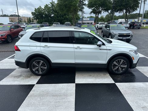 Used 2024 Volkswagen Tiguan Wolfsburg Edition FWD image 3