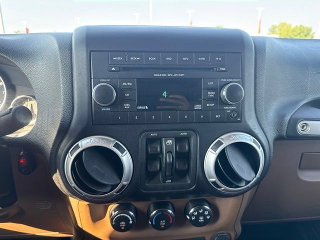 Used 2012 Jeep Wrangler Unlimited Sahara w/ Mopar Chrome Edition Group AWD/4WD image 31