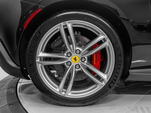 Certified 2024 Ferrari Roma image 15