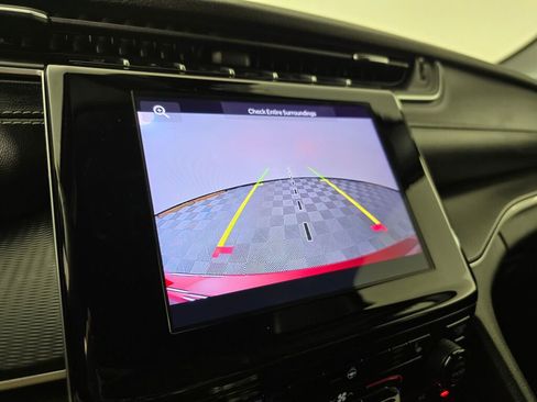 Used 2024 Jeep Grand Cherokee Altitude image 30