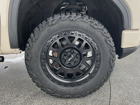 Used 2022 GMC Sierra 1500 AT4 w/ Technology Package image 54