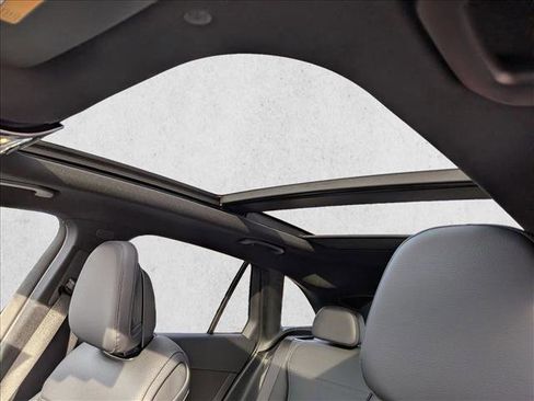 New 2026 Mercedes-Benz GLC 300 4MATIC image 14