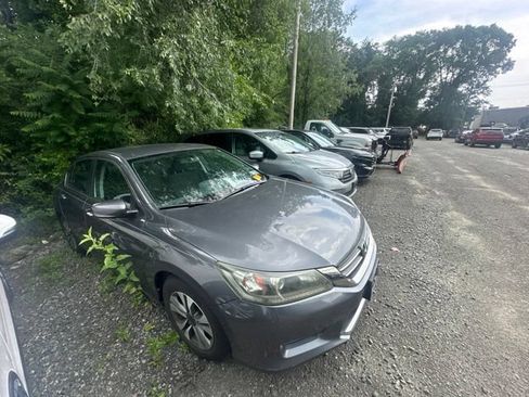 Used 2013 Honda Accord LX image 6