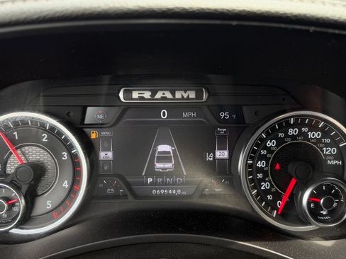 Used 2024 RAM 2500 Laramie w/ Safety Group AWD/4WD image 16